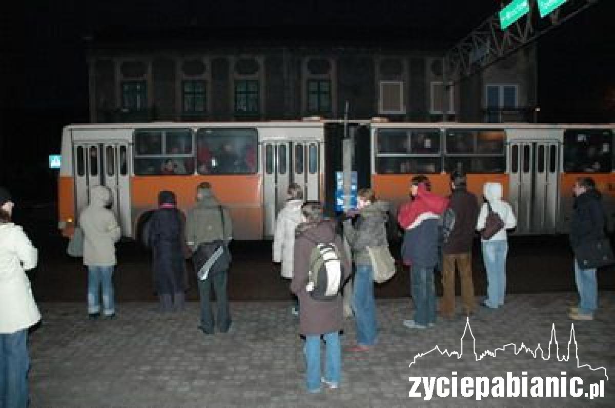 Jak sardynki w puszce