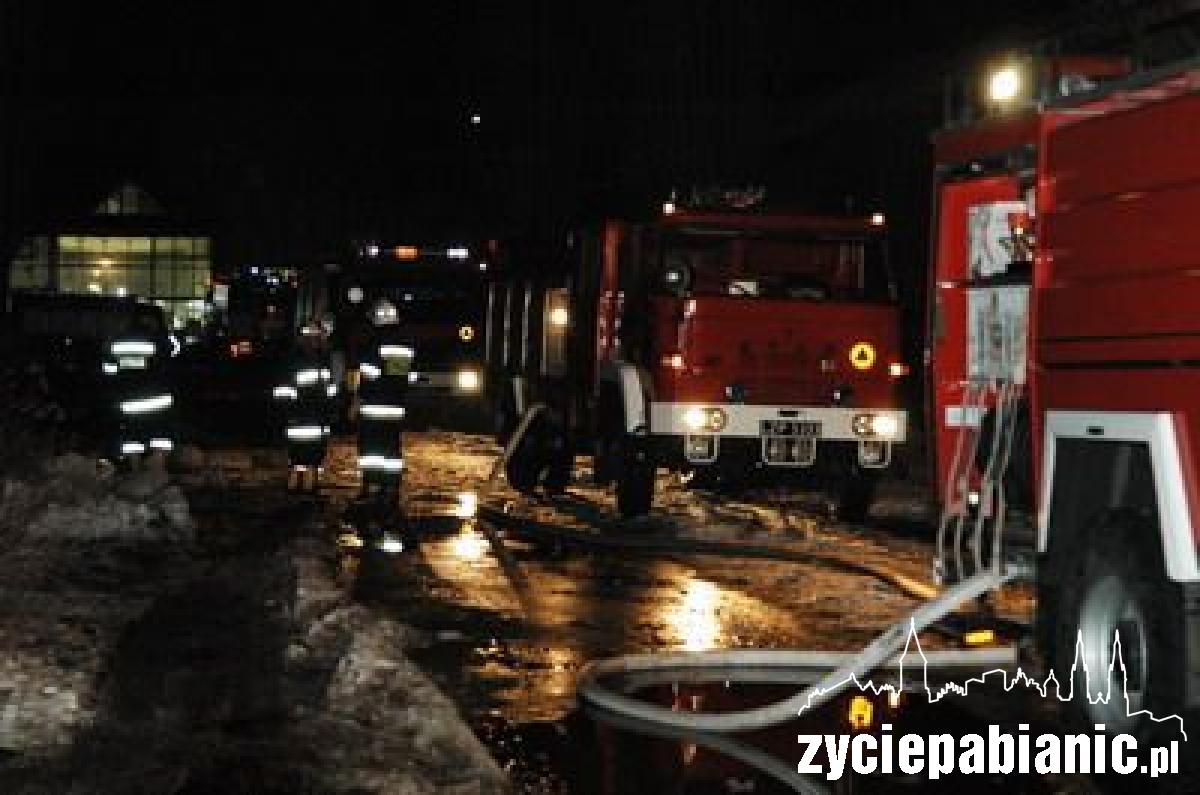 Pamotex płonął 8 godzin
