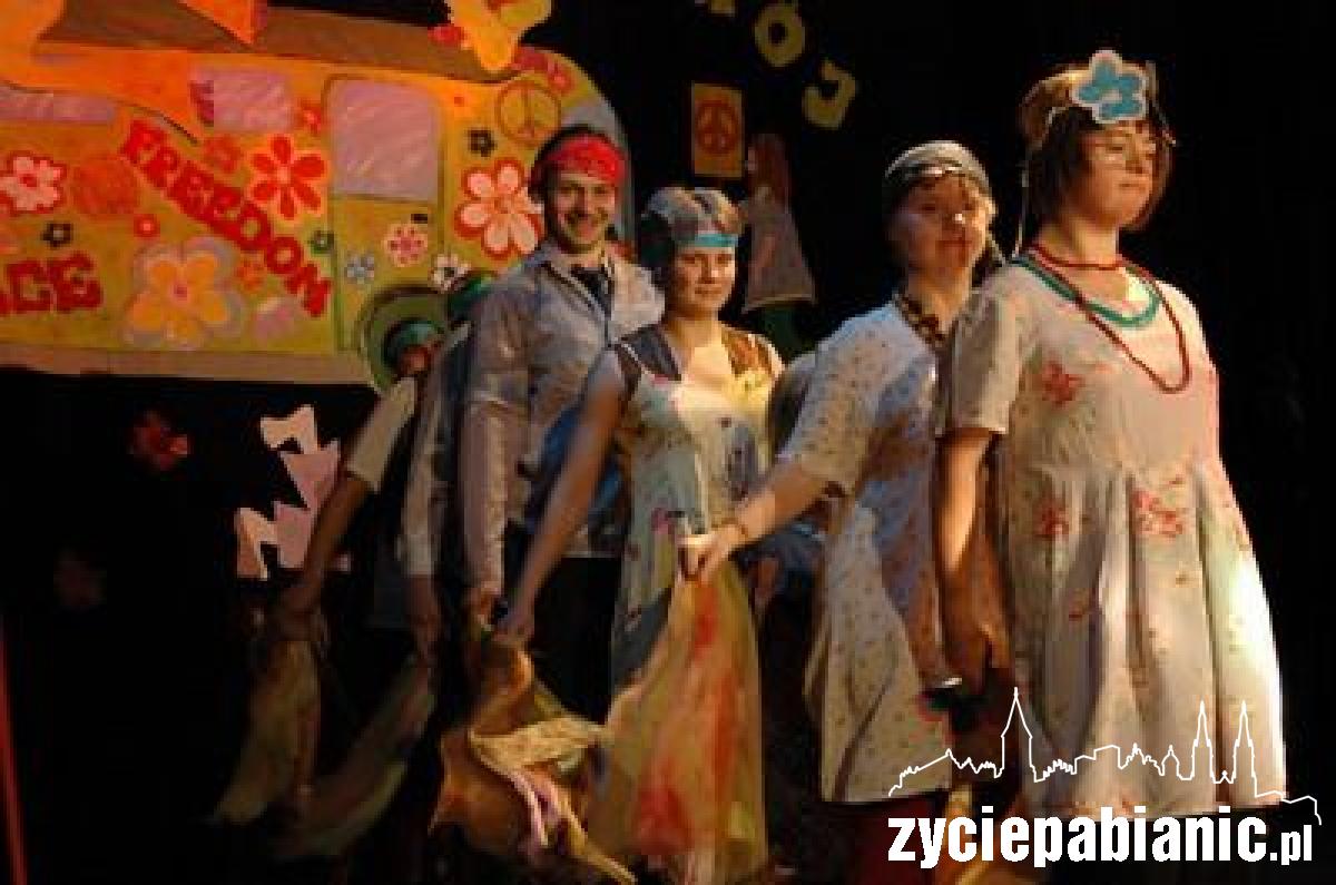 Wiosenny Koncert w MOK-u, zorganizowany przez Zespół Terapii Zajęciowej
