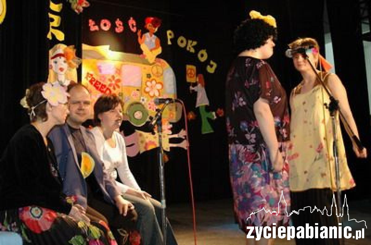 Wiosenny Koncert w MOK-u, zorganizowany przez Zespół Terapii Zajęciowej