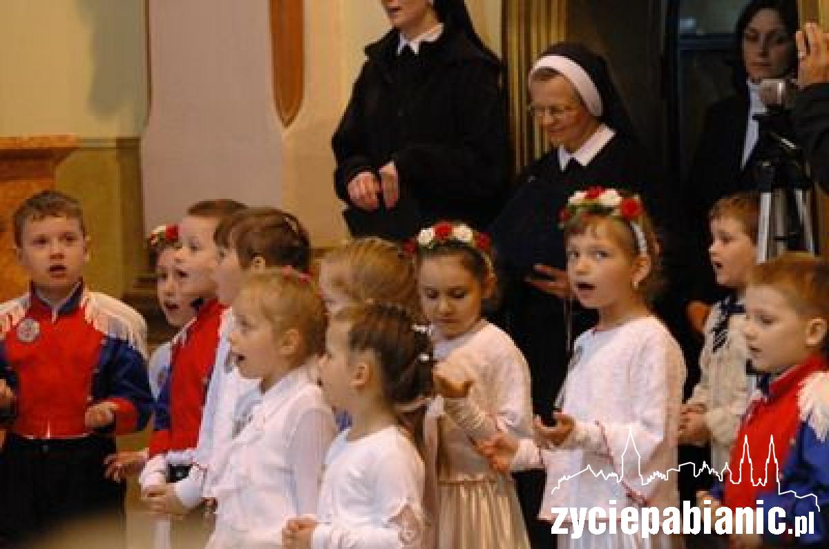 Przedszkolaki tańczyły w kościele