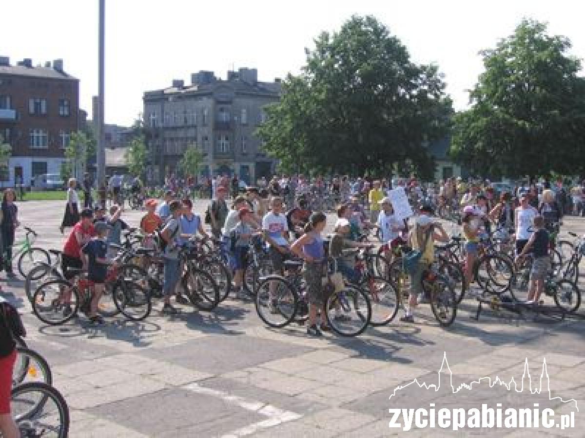 Przejechali 12 kilometrów