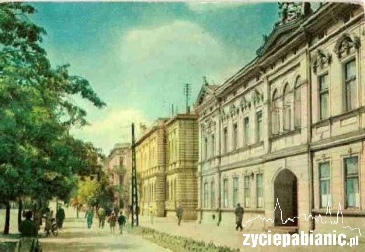 Na starych widokówkach...