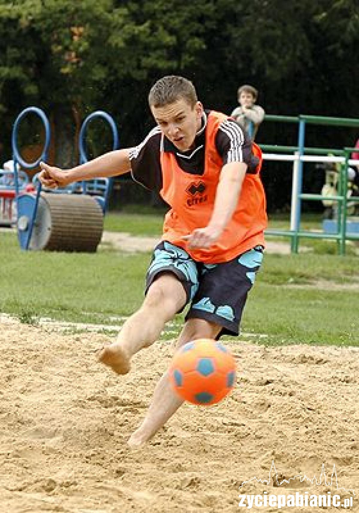 Piłka na piasku