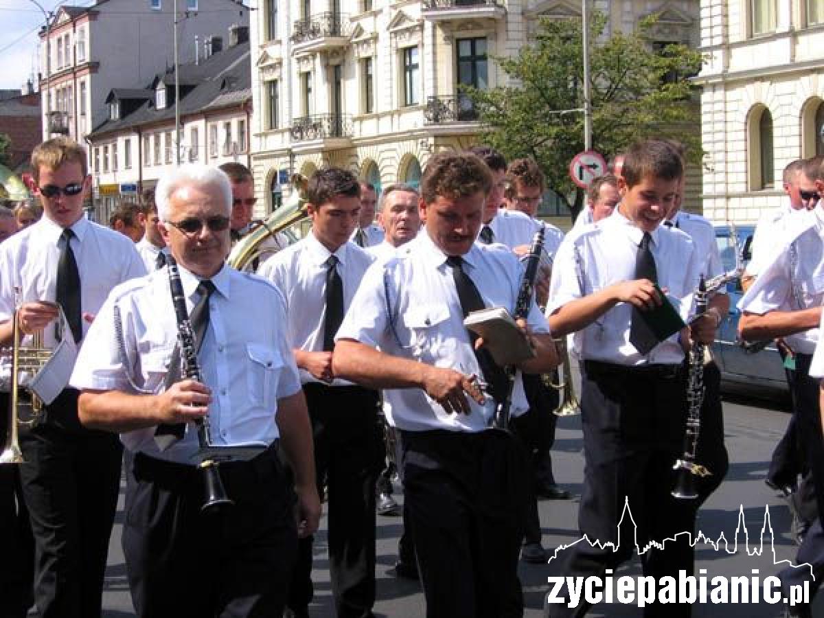 Pod dyktando orkiestr dętych