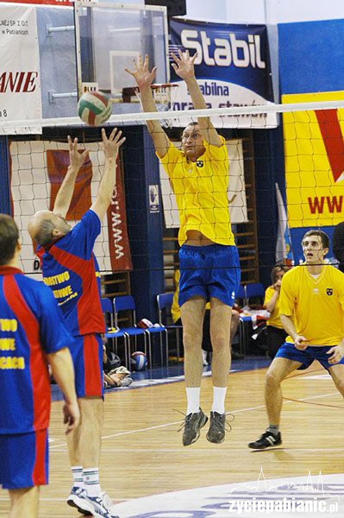 Powiat - Miasto 2:2
