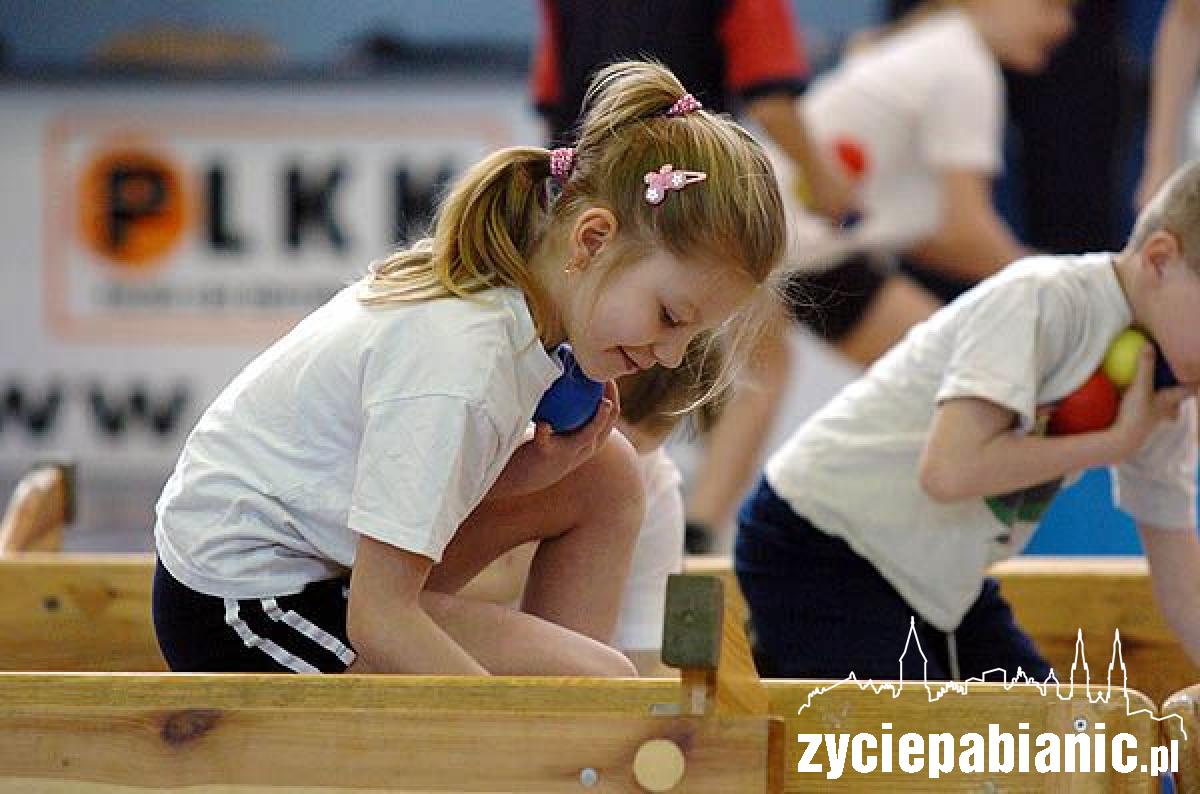 Dzieciaki w sztafecie