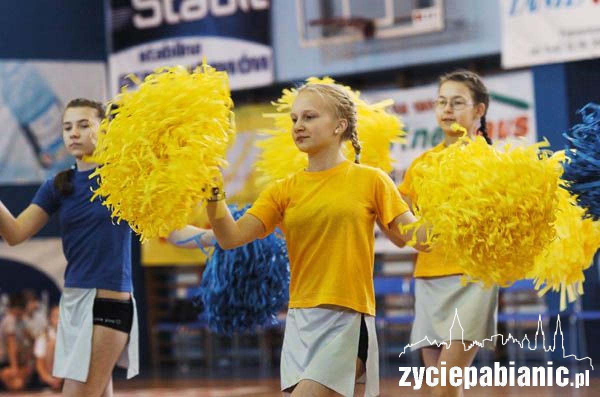 Dzieciaki w sztafecie