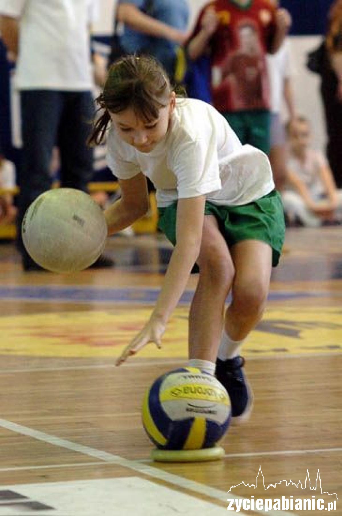 Dzieciaki w sztafecie