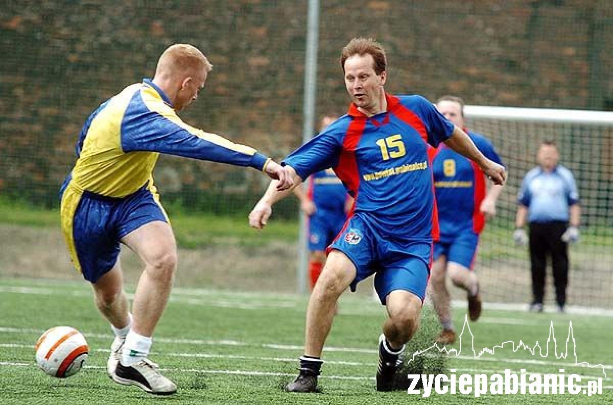 Minister otworzył boisko