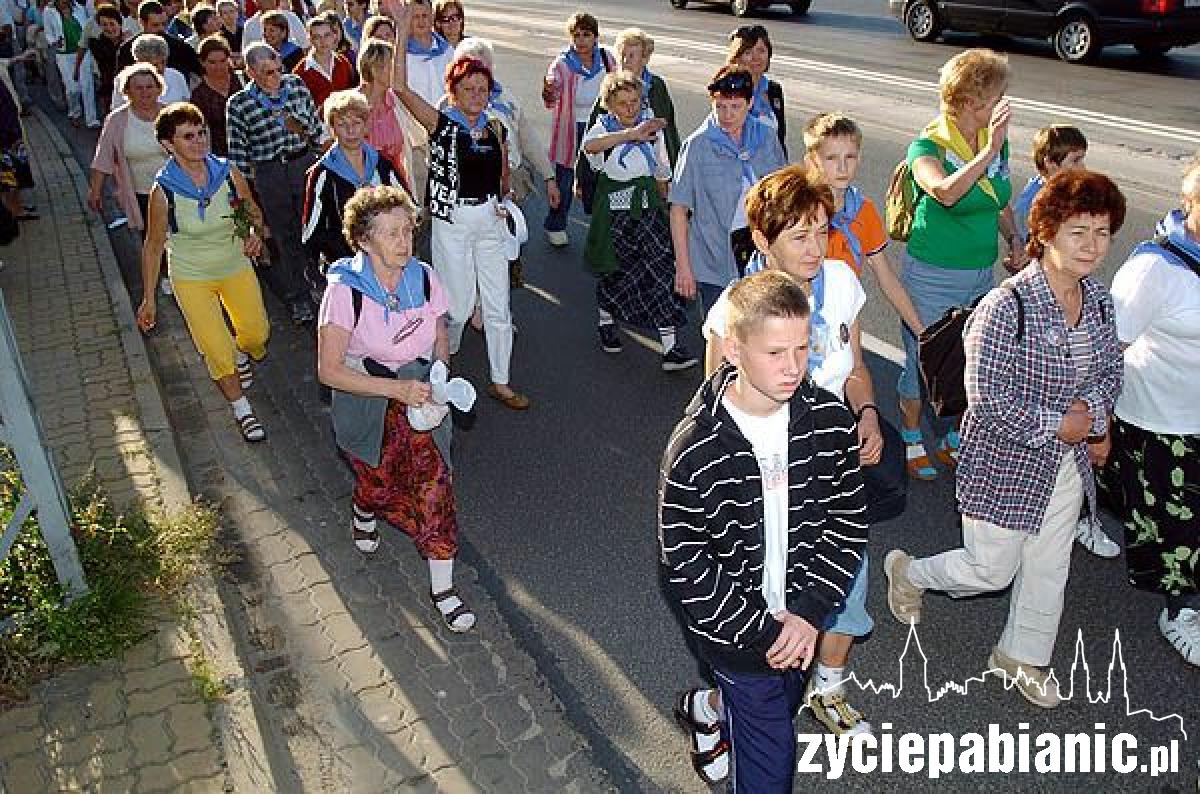 Pątnicy w drodze