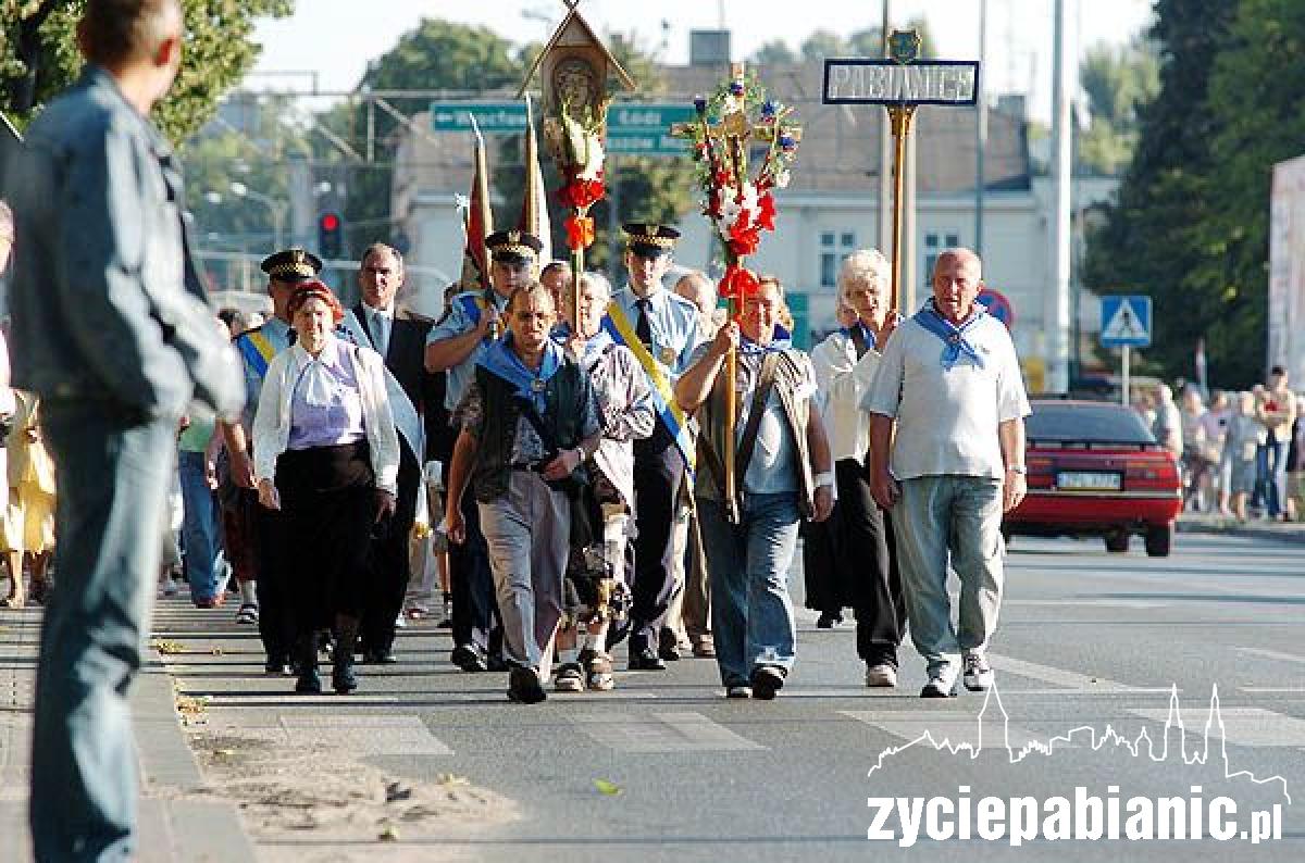 Pątnicy w drodze