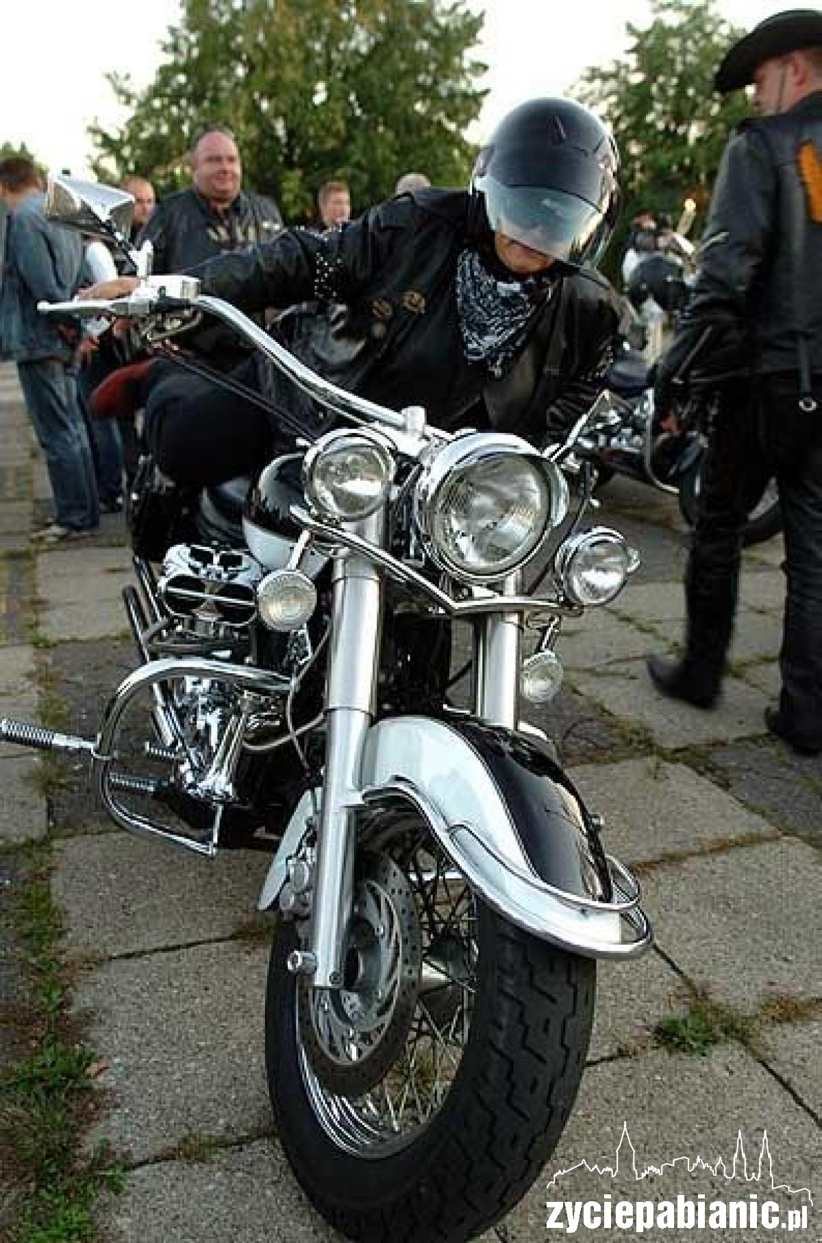 Lekarze na motocyklach