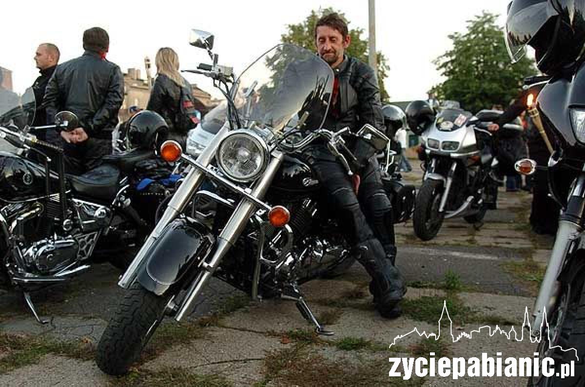 Lekarze na motocyklach