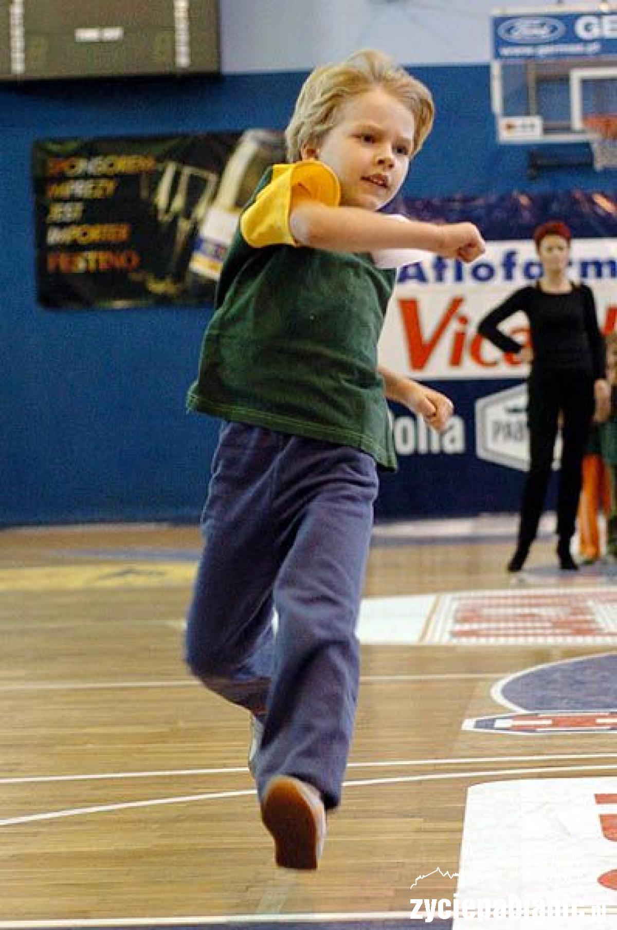 Przedszkolaki na sportowo