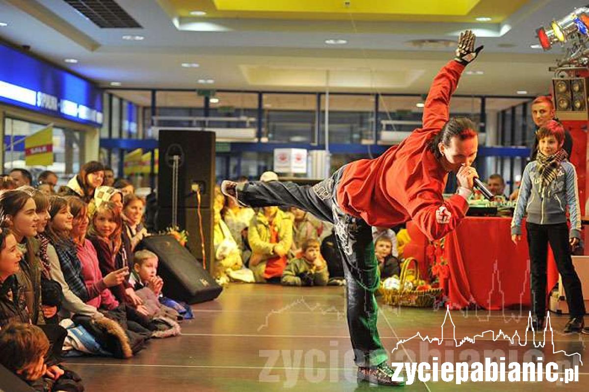 Roztańczone centrum handlowe