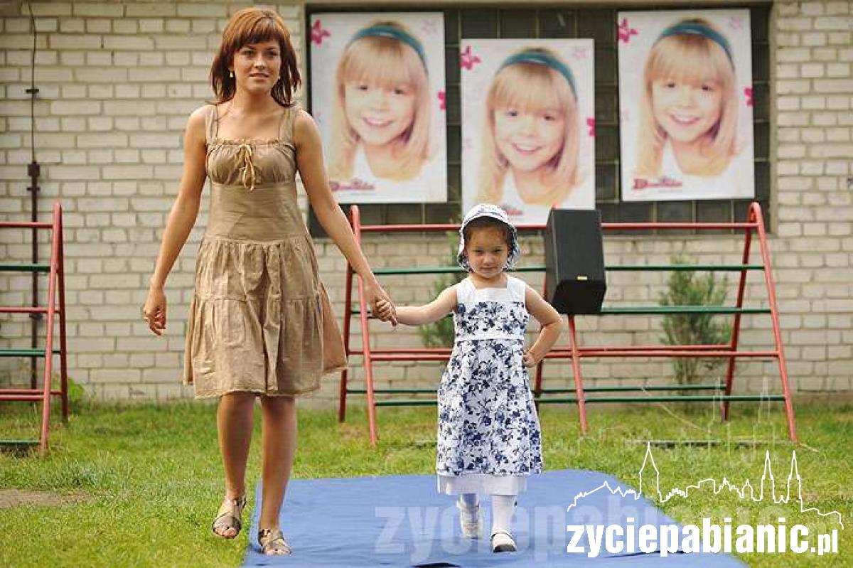 Dzieciaki na wybiegu