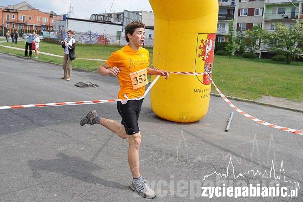 Pobiegli ulicą Wajsówny