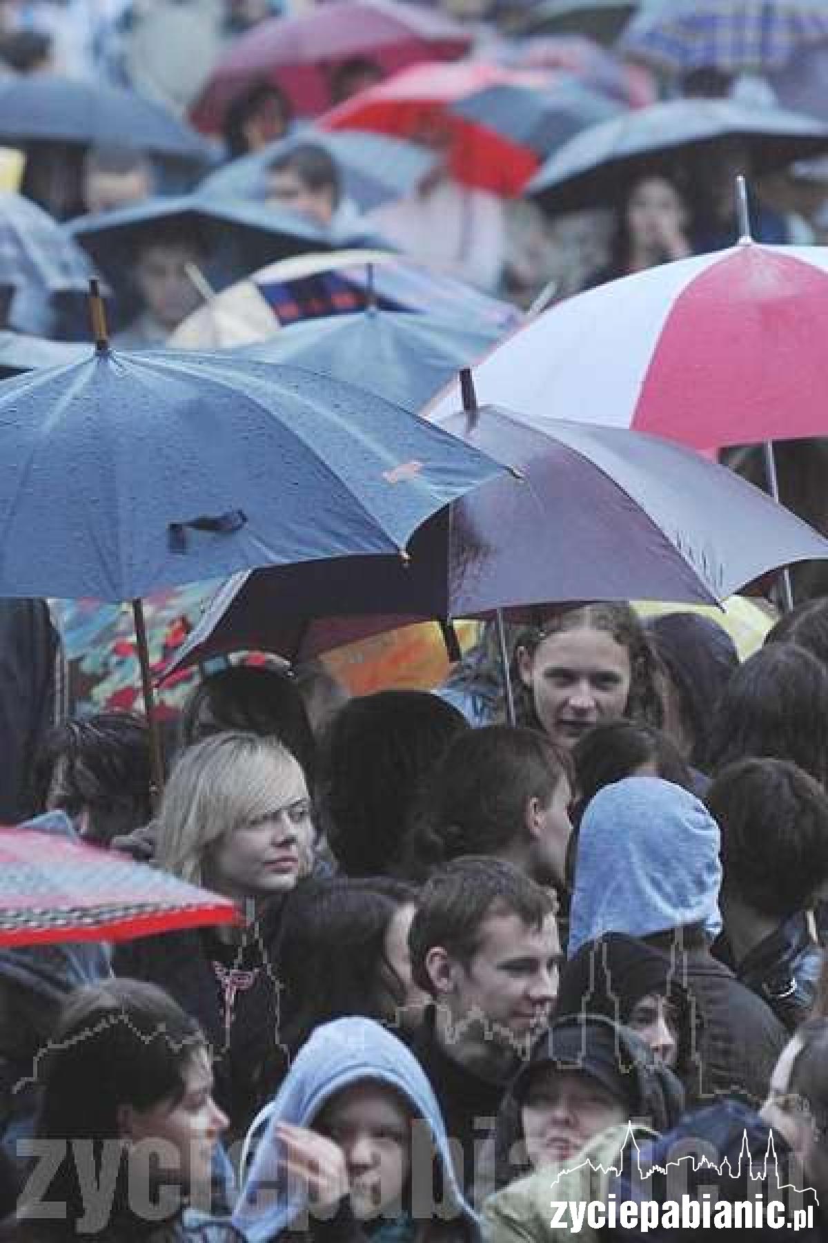 Dni Pabianic - deszczowa sobota
