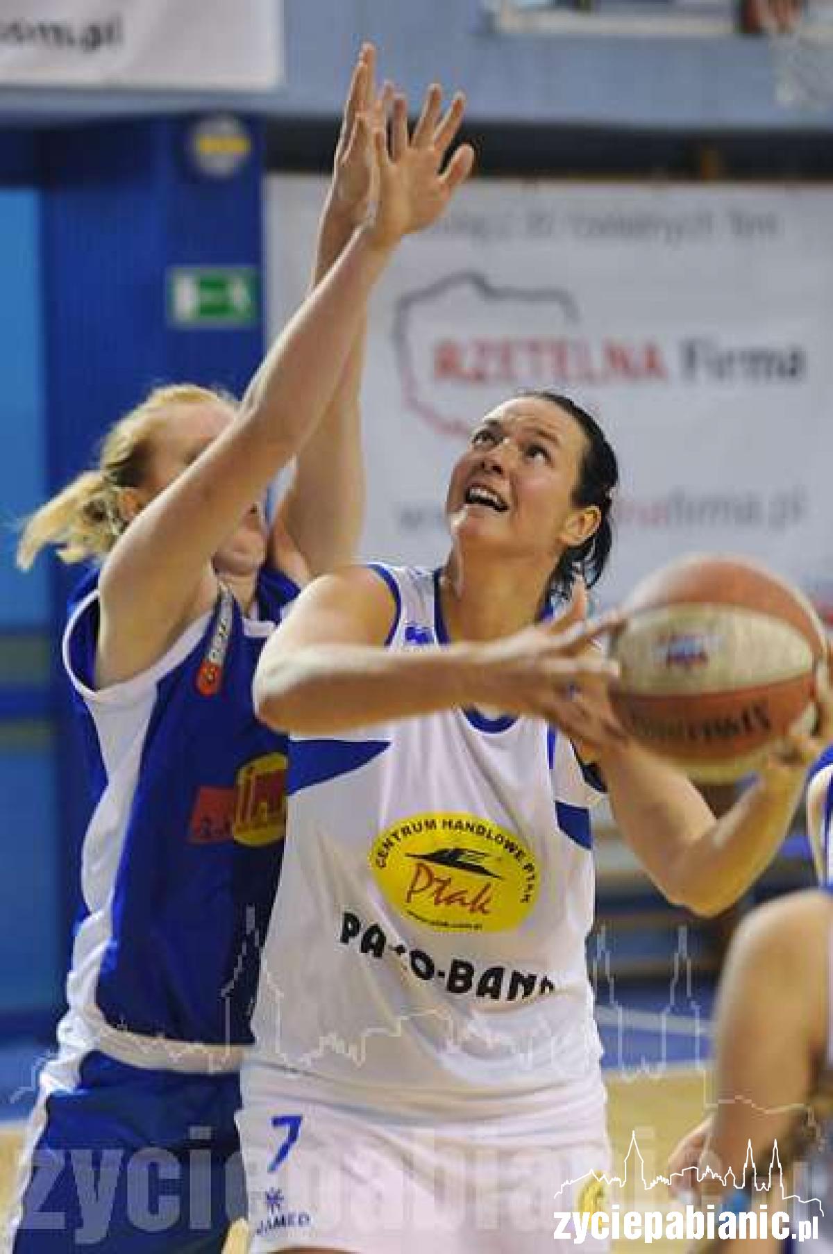 Spódniczki na razie szczęśliwe