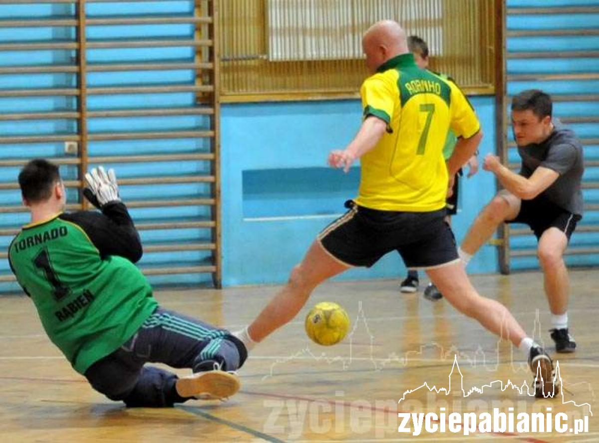 Grały drużyny osiedlowe