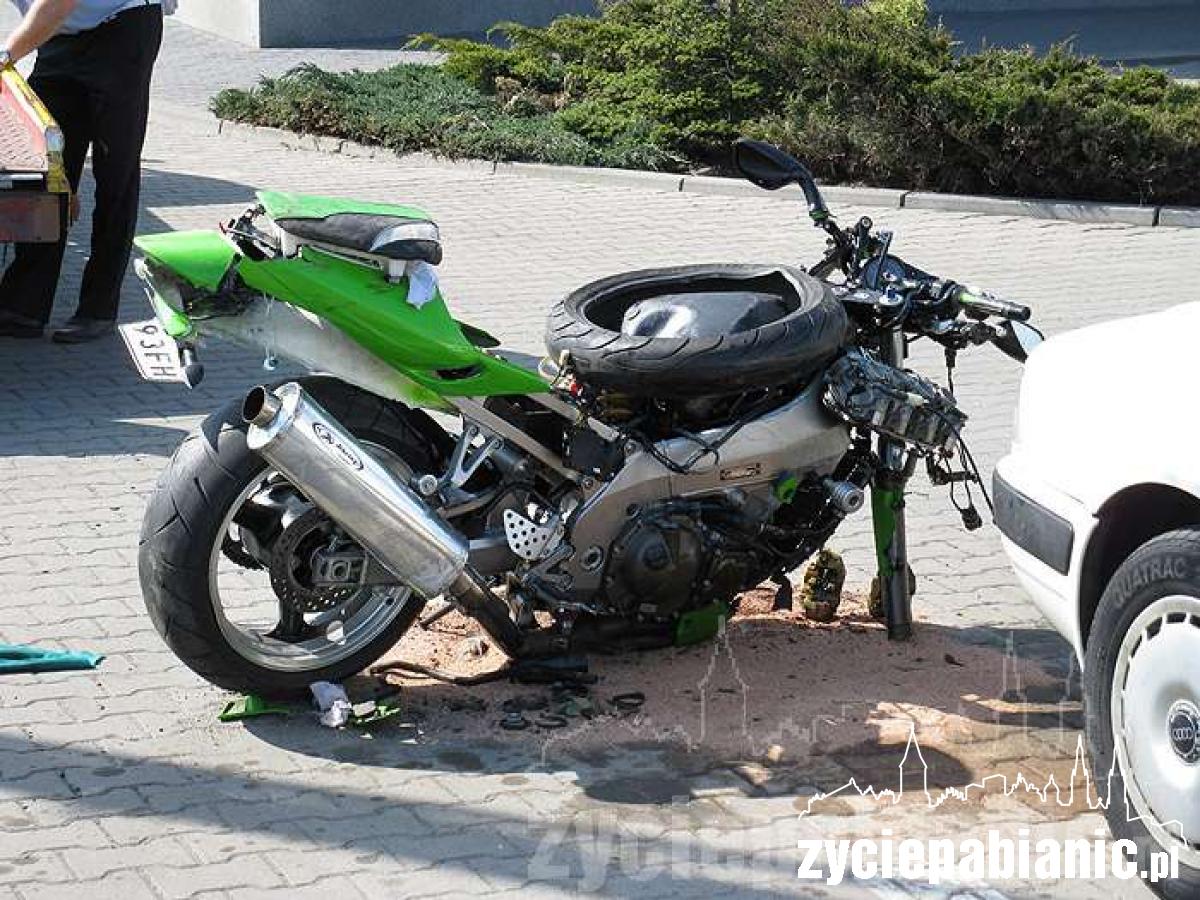 Motocyklisto uważaj na drodze!