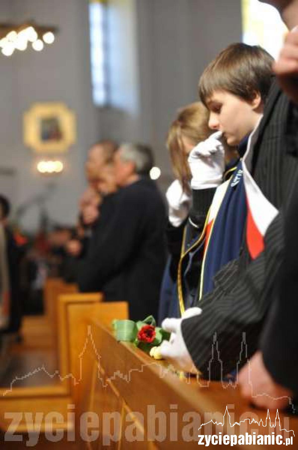 Modlimy się za ofiary katastrofy