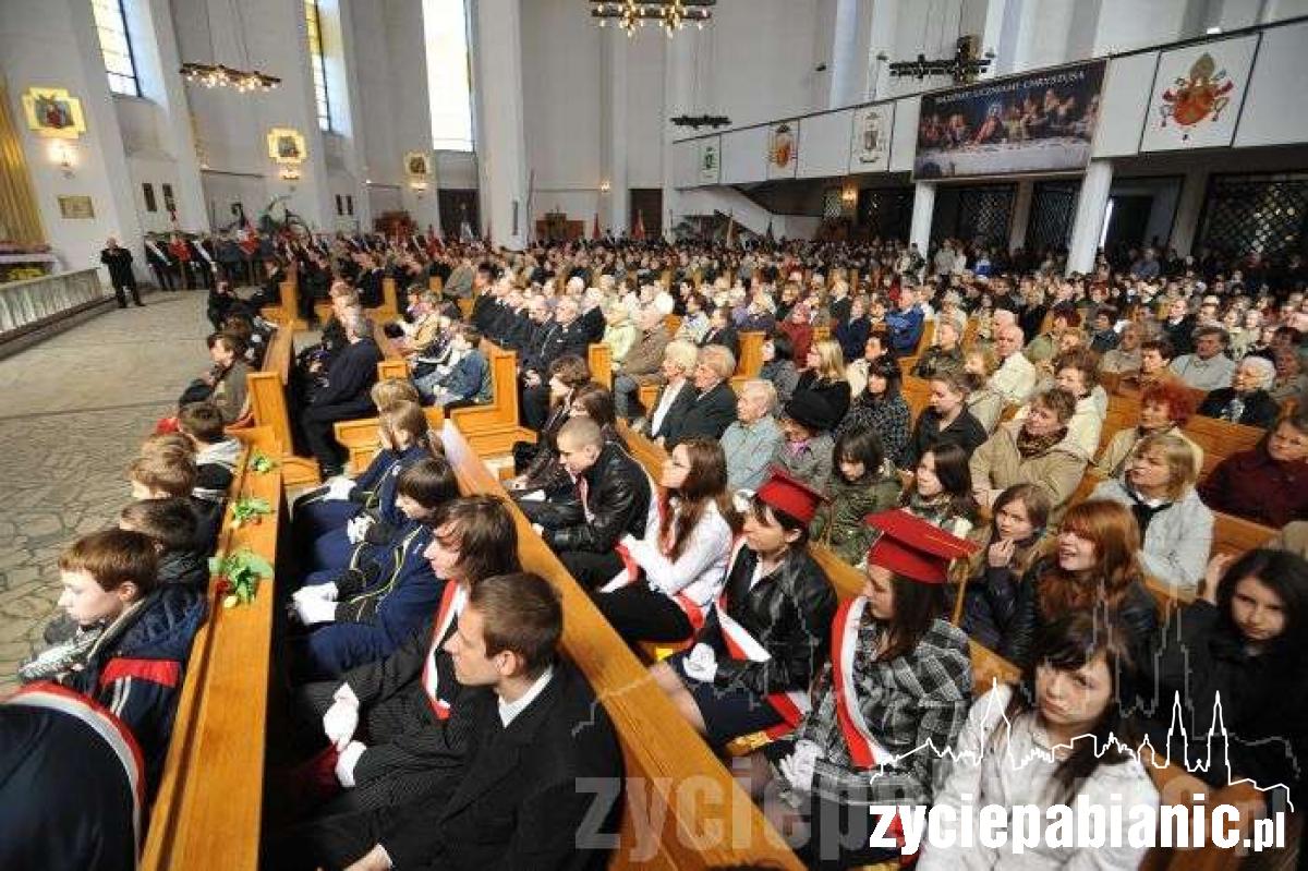 Modlimy się za ofiary katastrofy