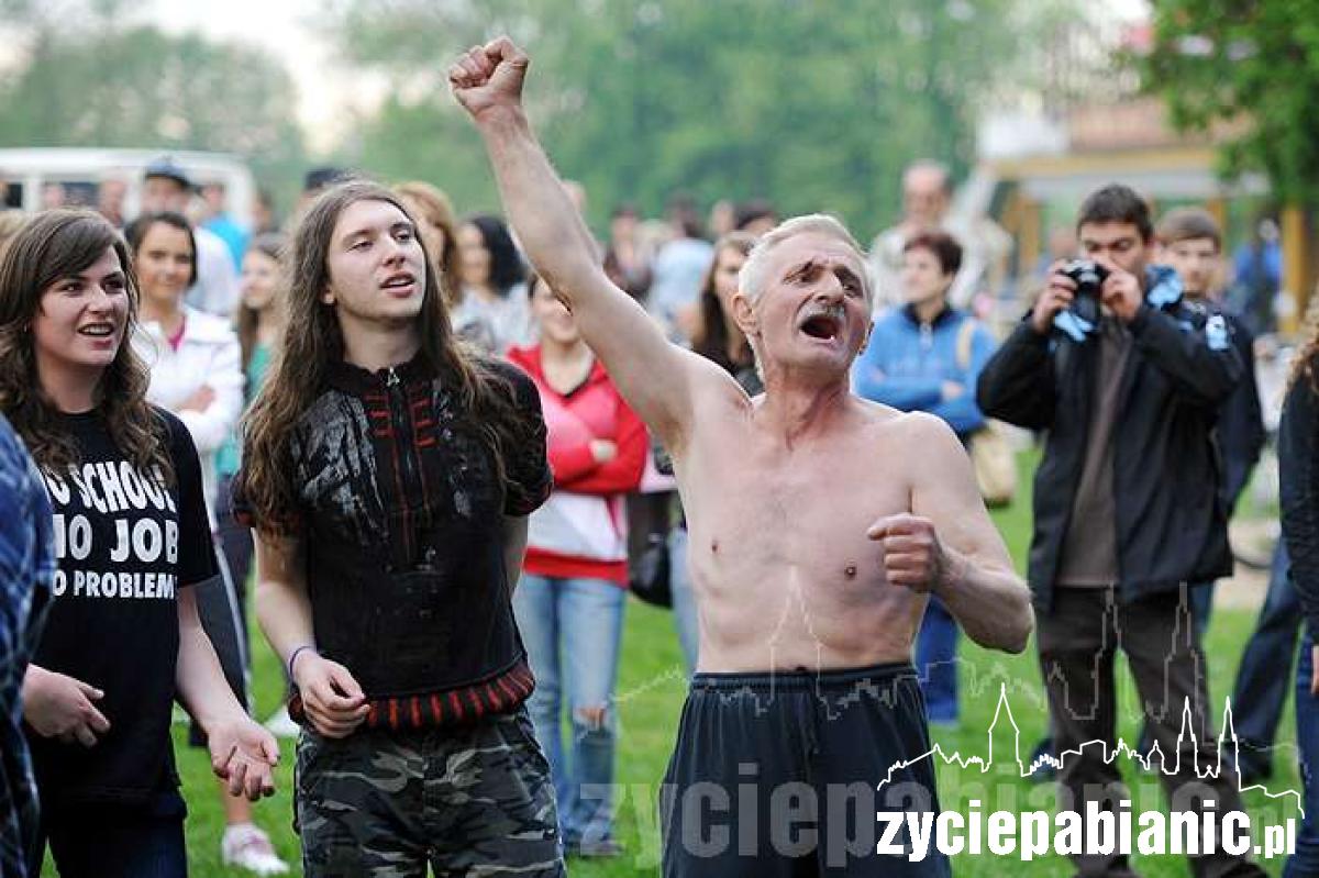 Normalsi nie zagrali