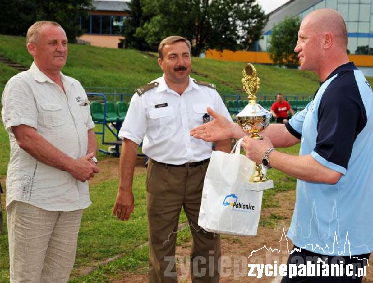 Euro 2012 mundurowych w Pabianicach