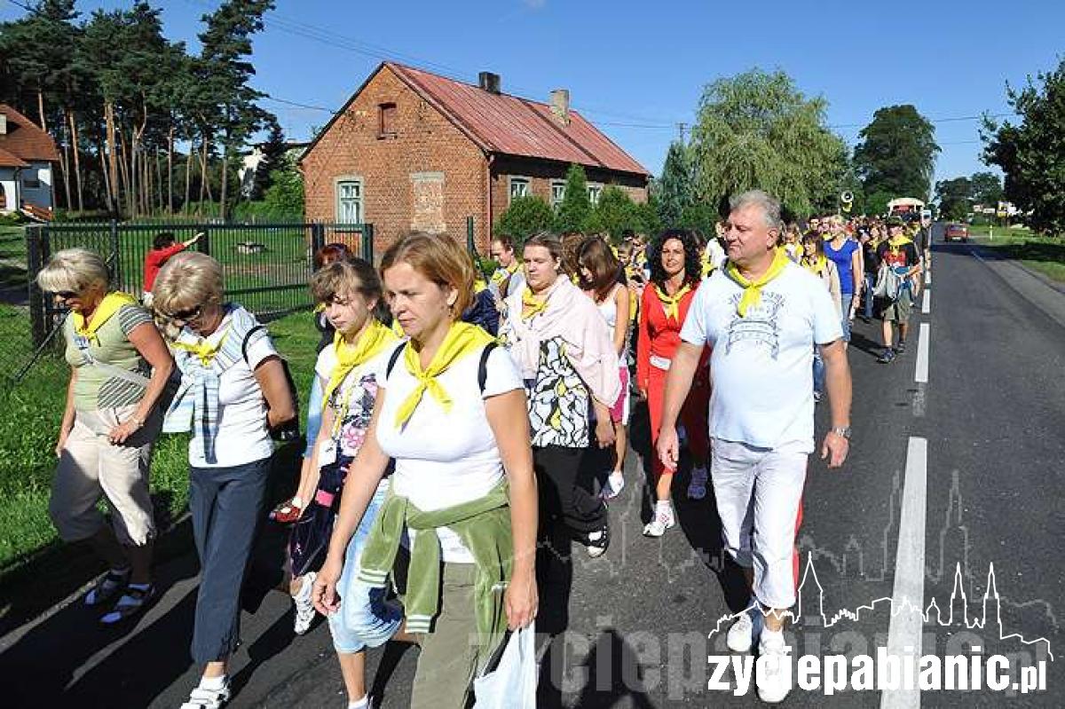 Pilegrzymi ruszyli na Jasną Górę