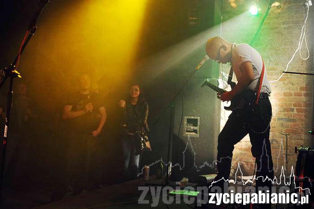 Zatrzęśli Rock Fabryką