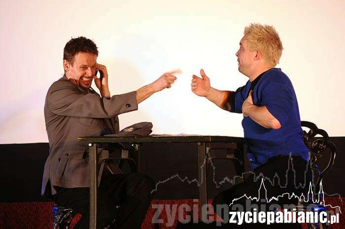 Ani Mru Mru w kinie Tomi