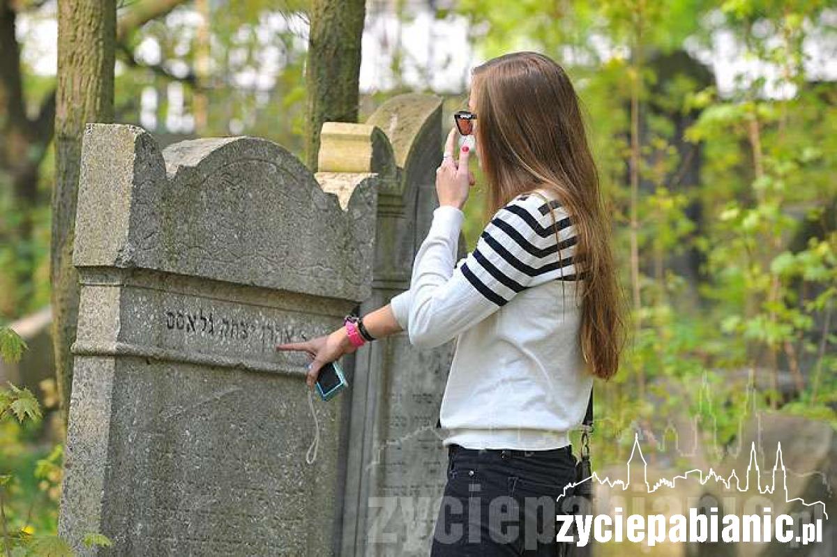 Zobaczyli cmentarz żydowski