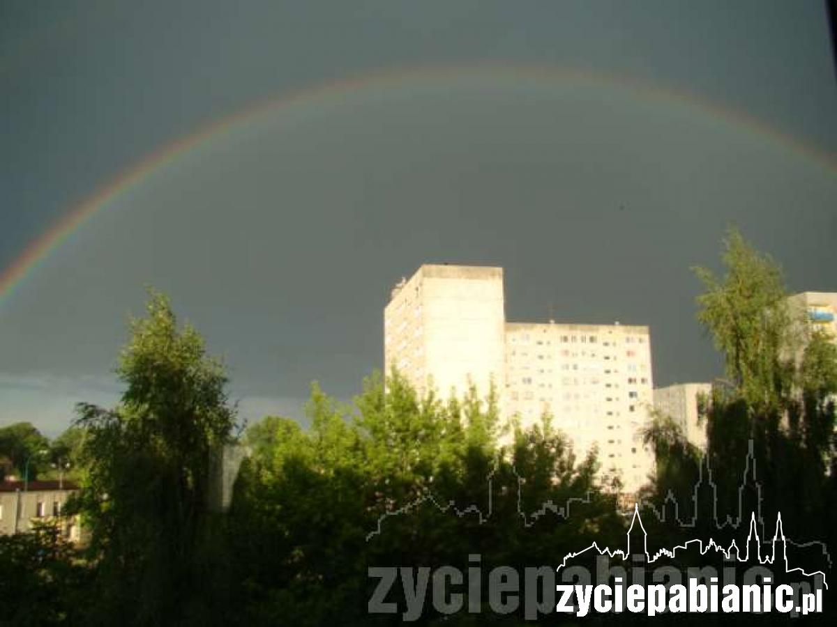 Tęcza na miastem
