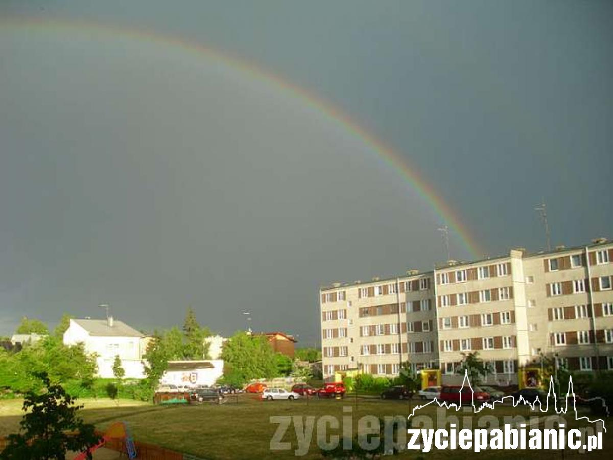 Tęcza na miastem