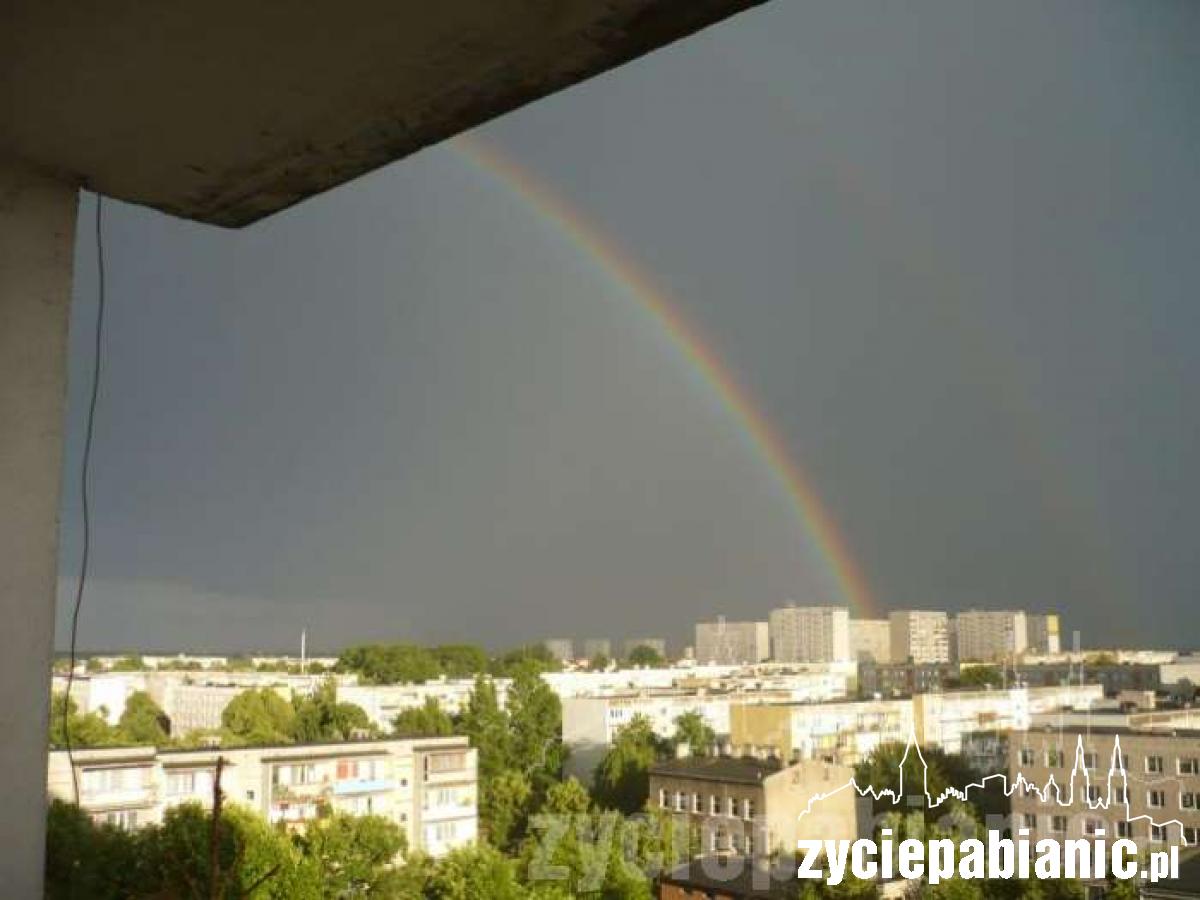 Tęcza na miastem