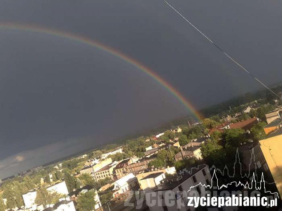 Tęcza na miastem