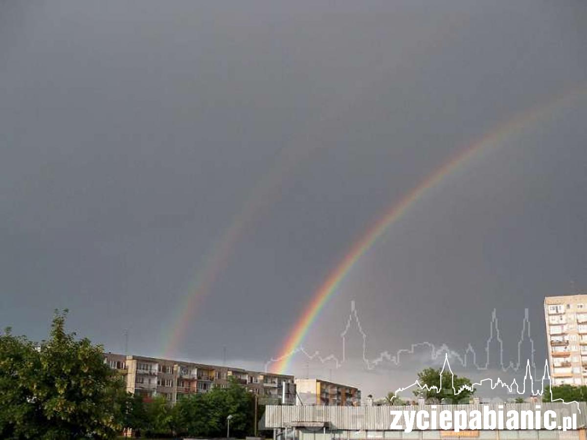 Tęcza na miastem