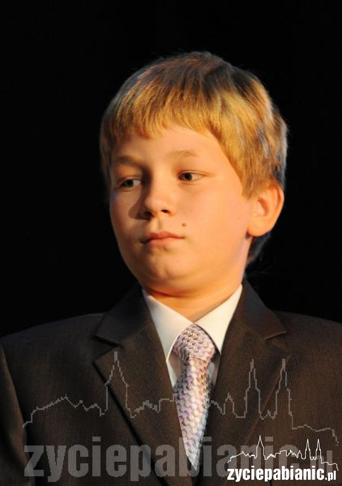 Oni dostaną po 2.000 złotych