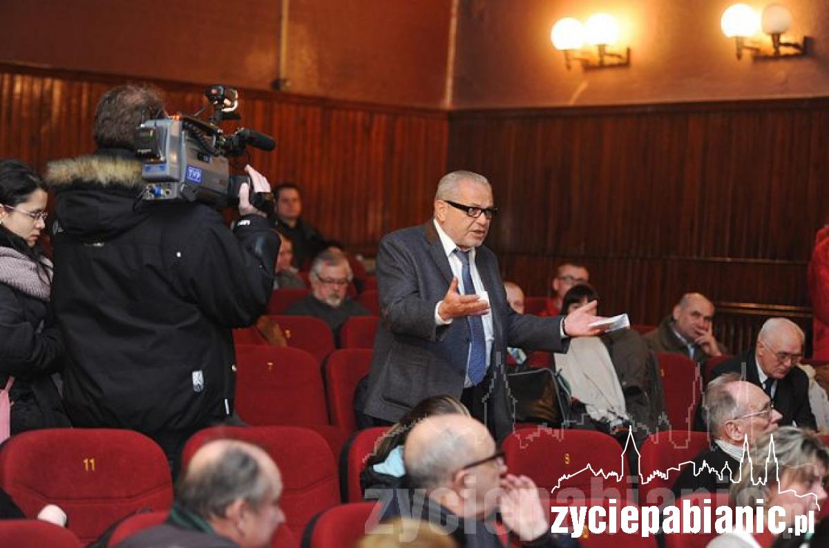 Były premier w kinie Tomi