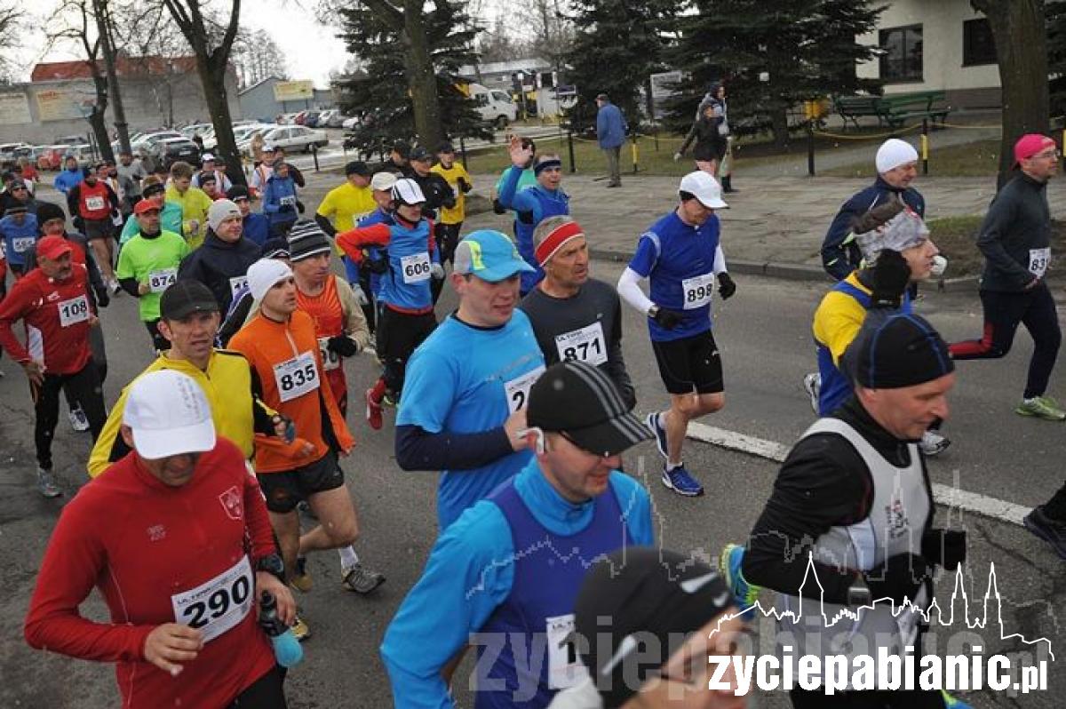 Biegli pomimo śniegu i mrozu