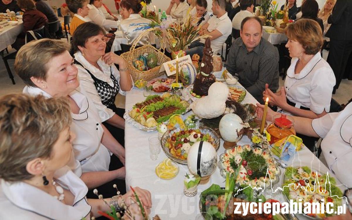 Stoły się uginały