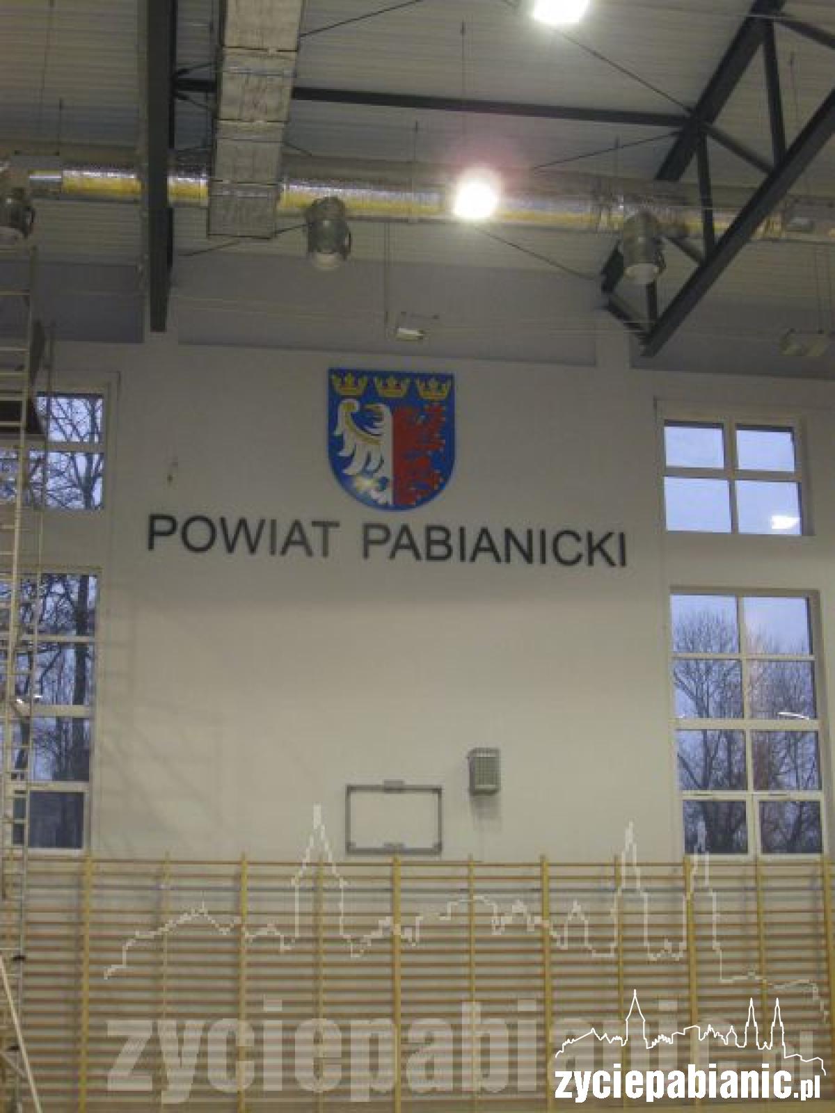 Kosze już wiszą
