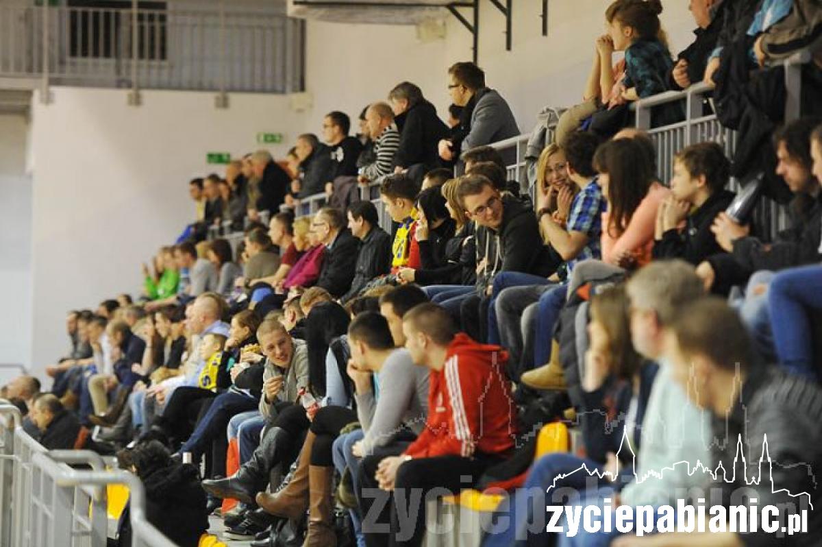Mogli odczarować halę