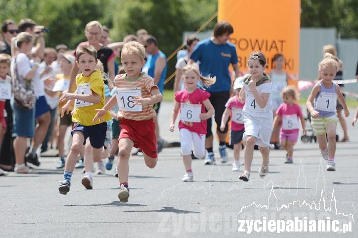 Biegli młodzi i starsi