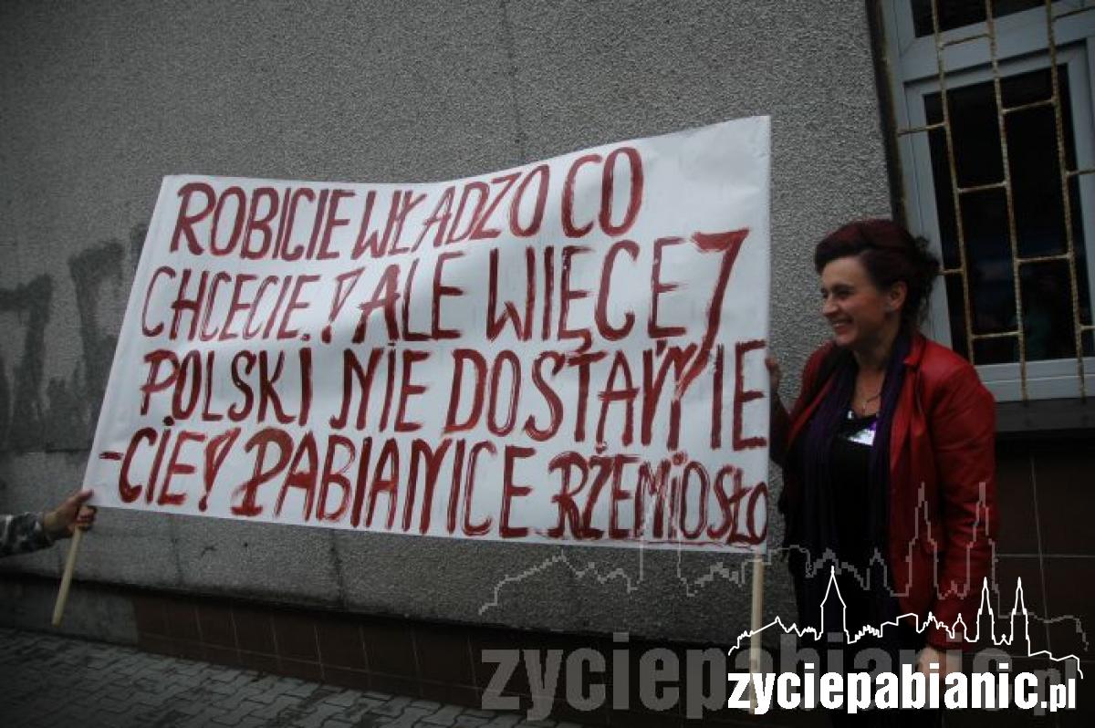 Pojechali protestować