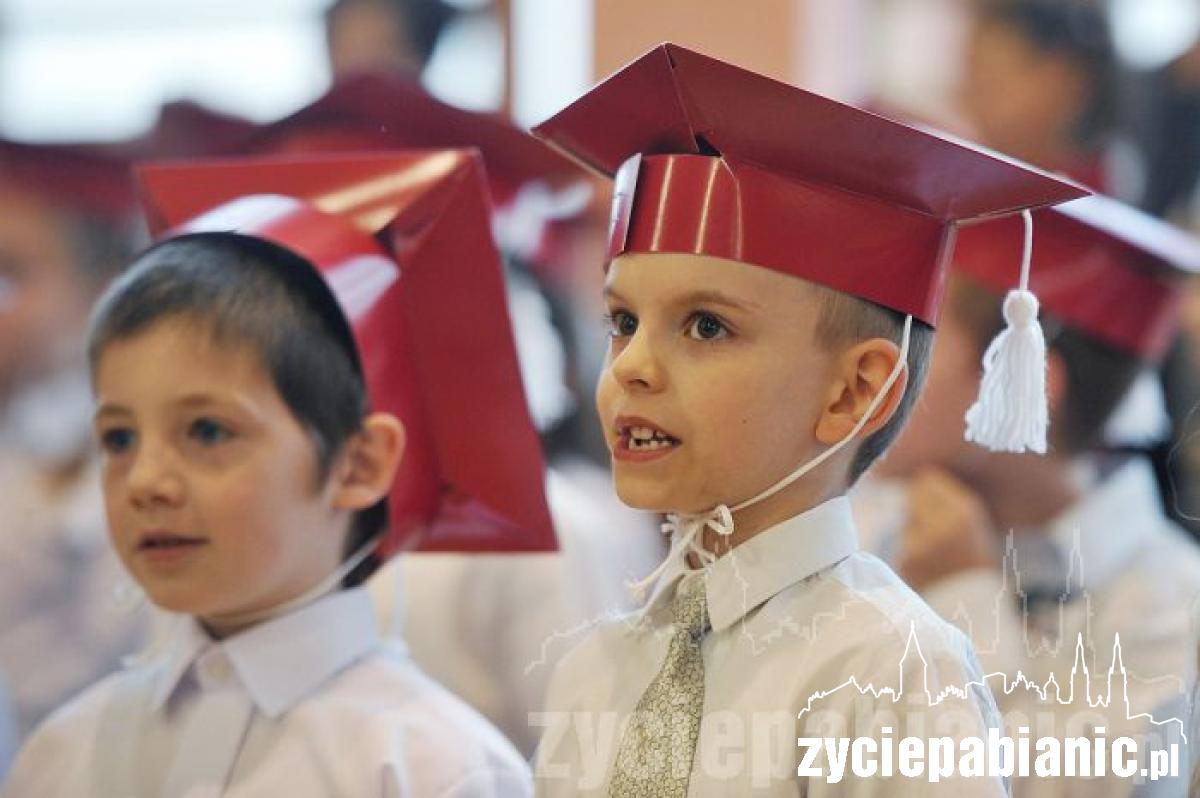 Pierwszaki ślubowały