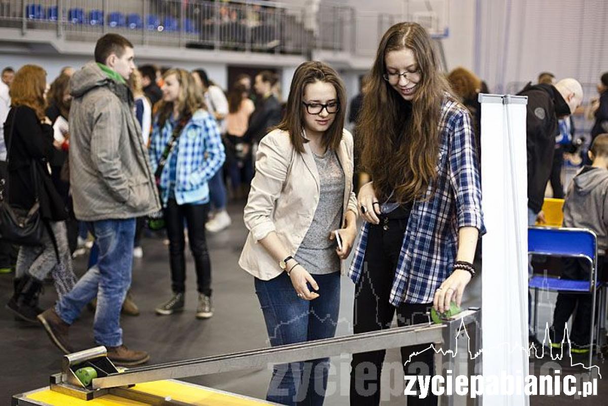 Centrum nauki w hali