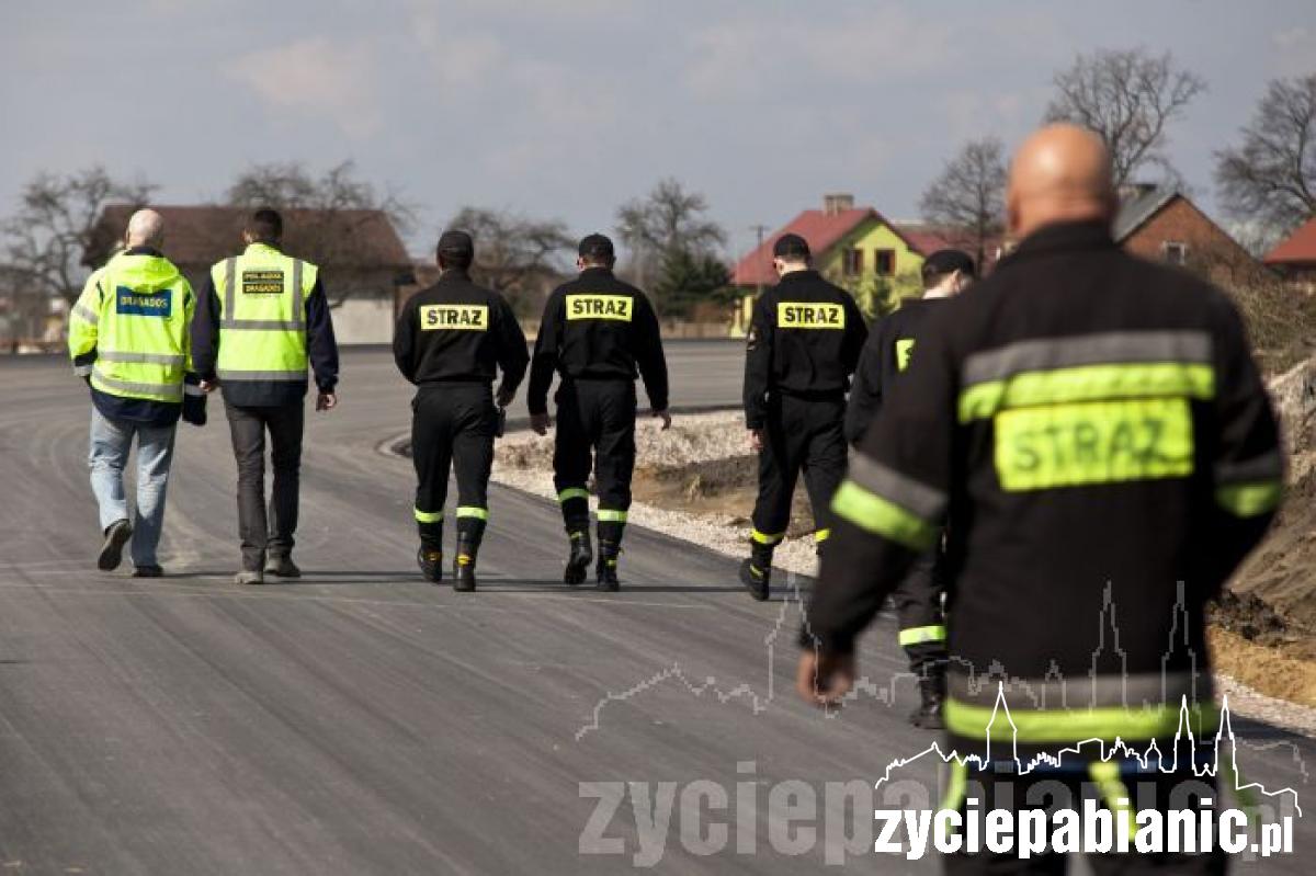 Co robili strażacy na s8?